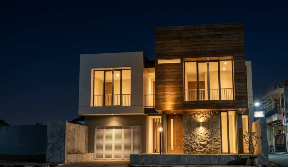 Rumah Modern Kontemporer 2 Lantai dengan Wood Cladding dan Batu Alam - tampak eksterior