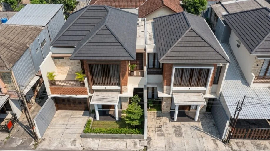 Desain Rumah Modern Tropis Dua Lantai dengan Secondary Skin - detail proyek