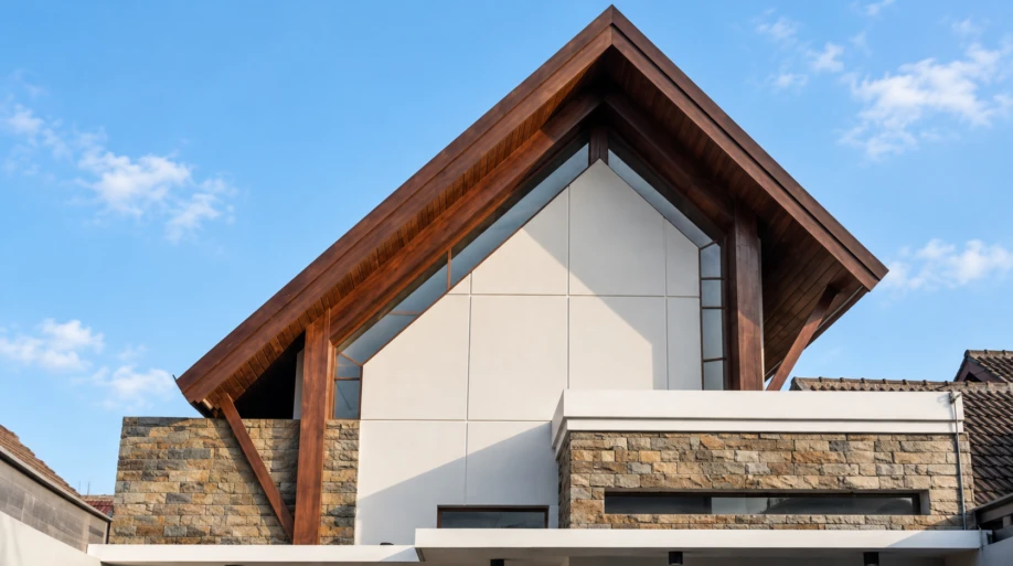 Desain Rumah Modern Tropis dengan Atap Pelana Asimetris - detail fasad