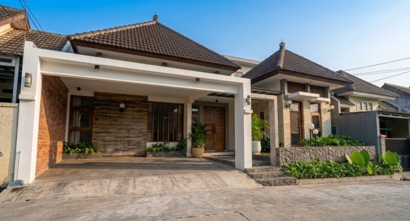 Desain Rumah Tropis Kontemporer dengan Dua Atap Limasan - detail proyek